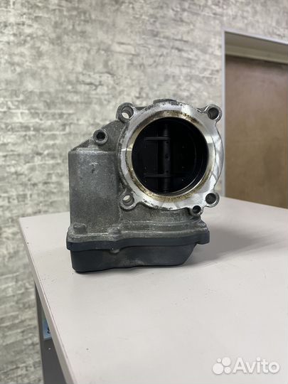 Заслонка дроссельная Ауди А4 8Е Б7