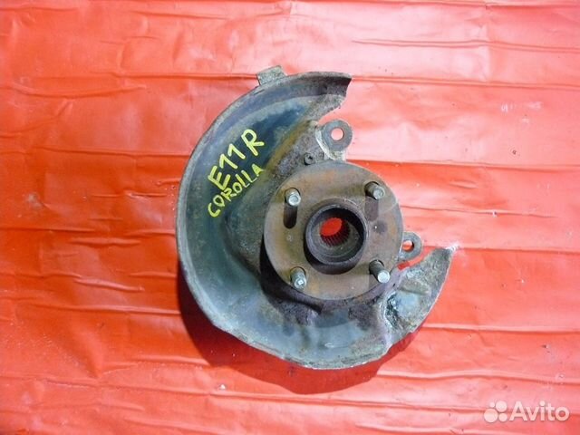 Кулак передний правый для Toyota Corolla Е11