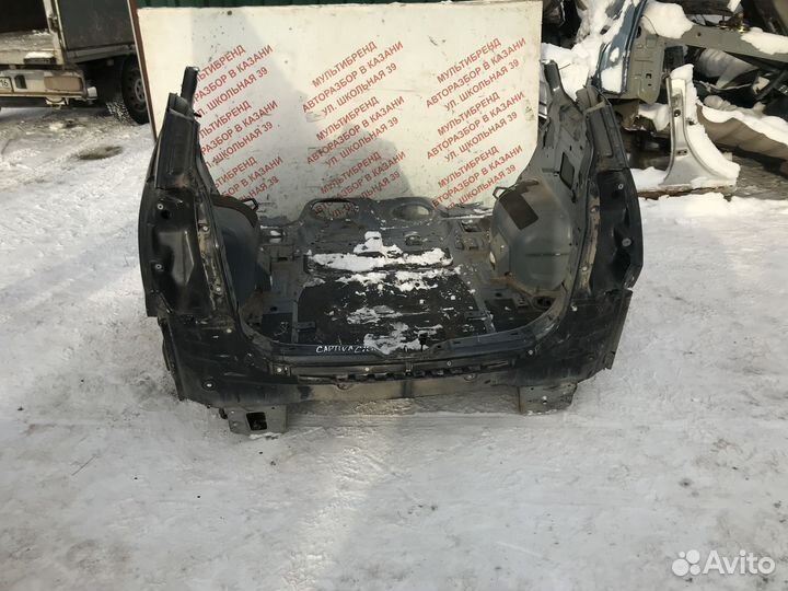 Крыло заднее левое / правое Каптива С100
