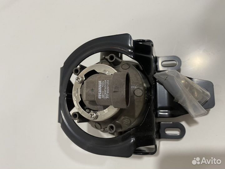 Птф Mitsubishi Pajero 3 левая новая оригинал