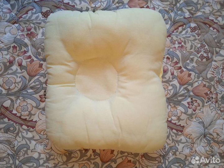 Подушка для новорожденных