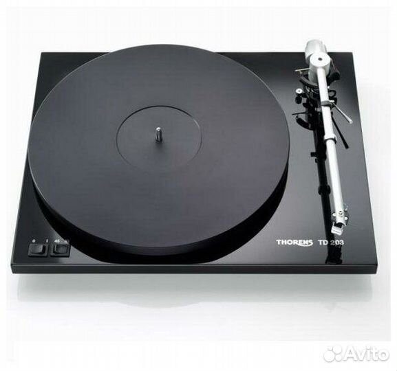 Виниловый проигрыватель Thorens