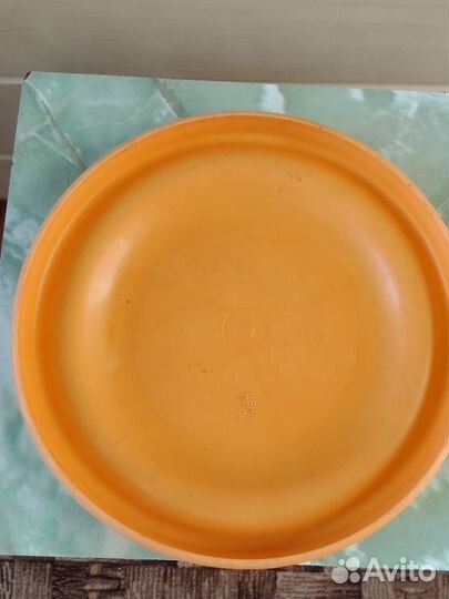 Летающий диск для подвижных игр