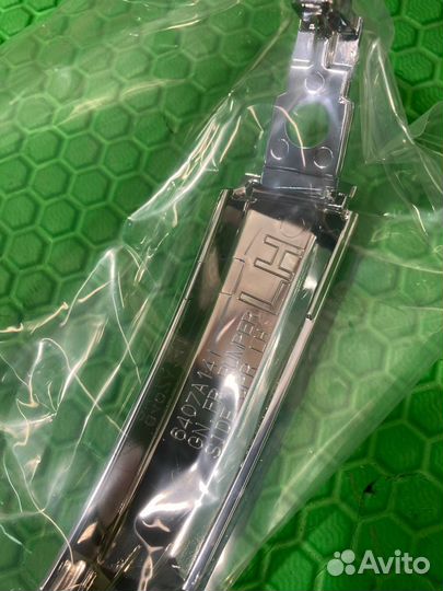 Накладка бампера передняя левая Mitsubishi