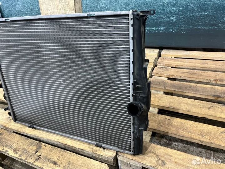 Радиатор охлаждения двигателя Bmw 1 E87 N46B20