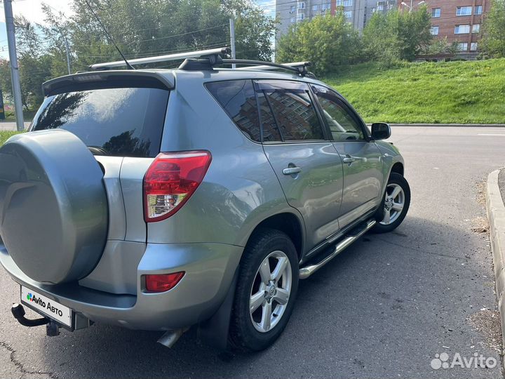 Toyota RAV4 2.0 AT, 2006, 180 000 км