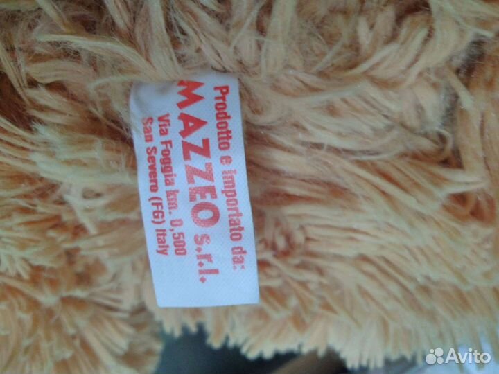 Большой плюшевый мишка