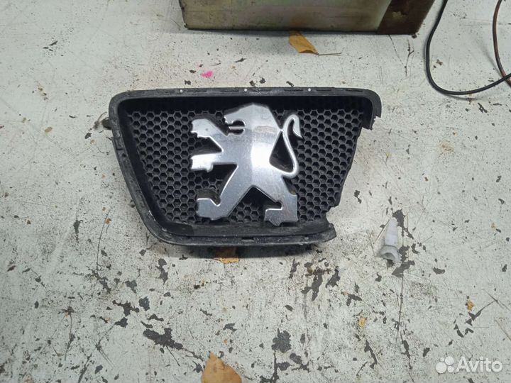 Значок Peugeot 306 Пежо 306