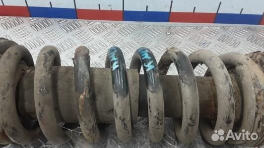 Стойка передняя правая nissan pathfinder R51 (KML2