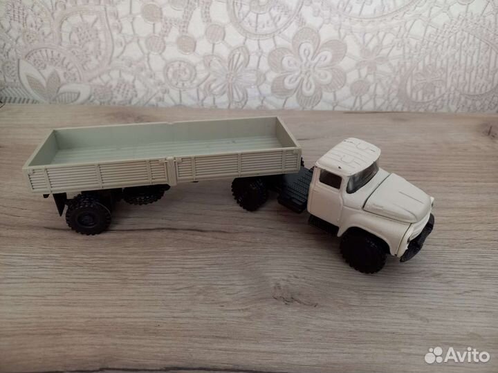 ЗИЛ 130 с полуприцепом одаз