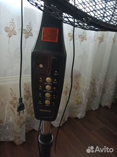 Вентилятор напольный с пультом