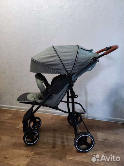 Прогулочная коляска Bubago Model2