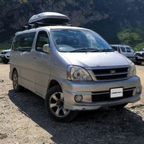 Toyota Touring Hiace 2.7 AT, 2000, 705 000 км, с пробегом, цена 1 000 000 руб.