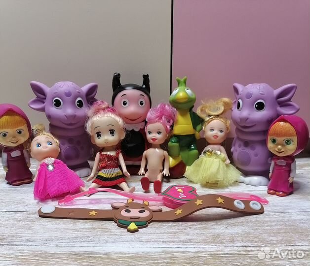 Игрушки и куклы