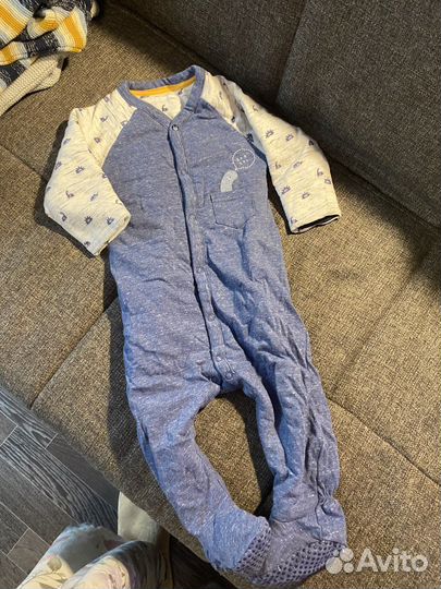 Пакет вещей на мальчика (на 6-9мес)