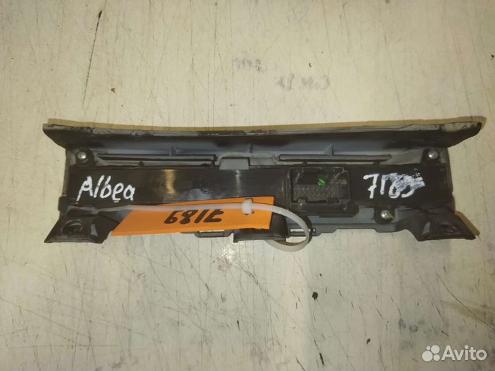 Кнопки аварийки, света и т.д. Fiat Albea