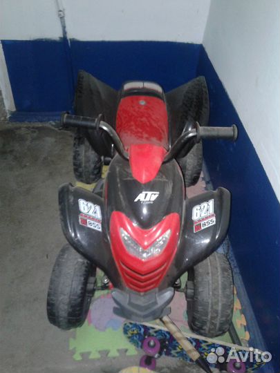 Детский квадроцикл на аккумуляторе