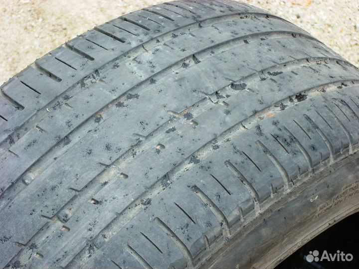 Pirelli P Zero Rosso 245/45 R19 98Y