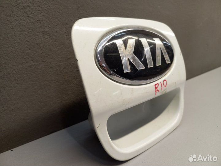 Ручка крышки багажника Kia Rio хэтчбек 2012