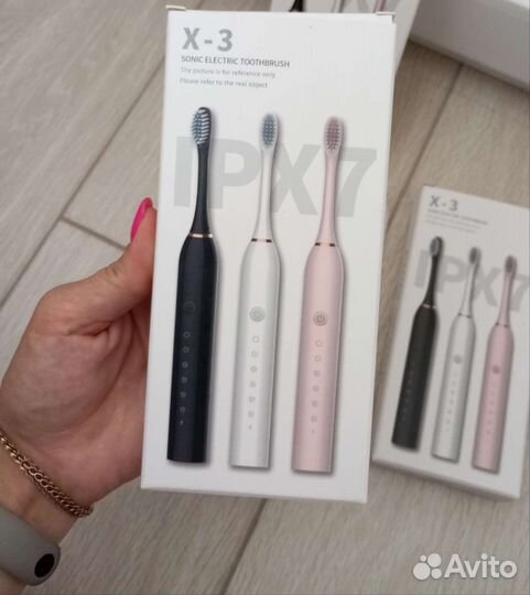 Электронная зубная щетка новая