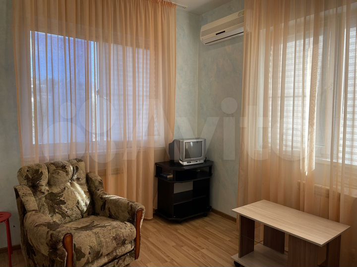 Комната 13 м² в 5-к., 2/3 эт.