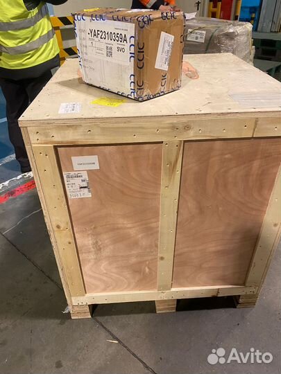 Таможенный брокер