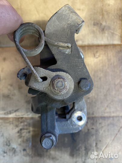 Суппорт задний solaris