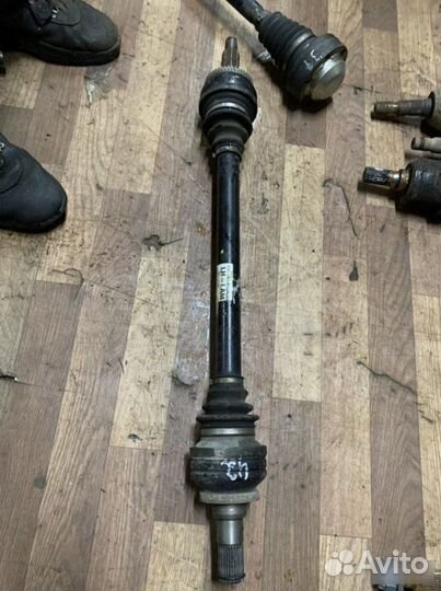 Привод задний левый Hyundai Equus