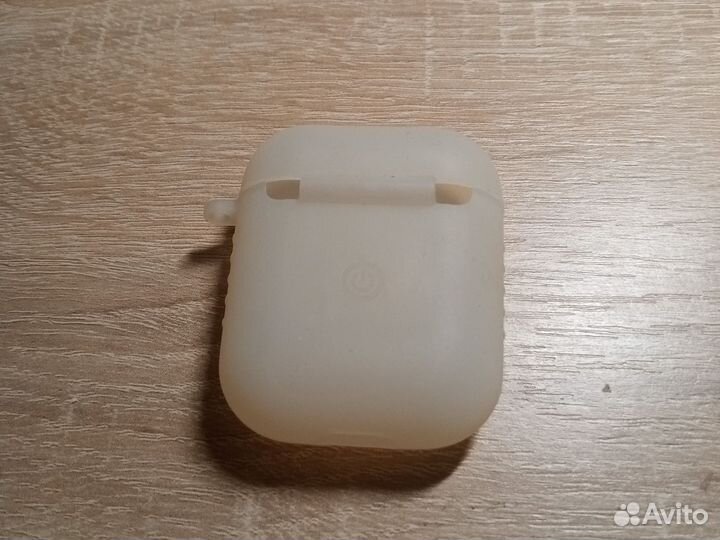 Чехол на airpods