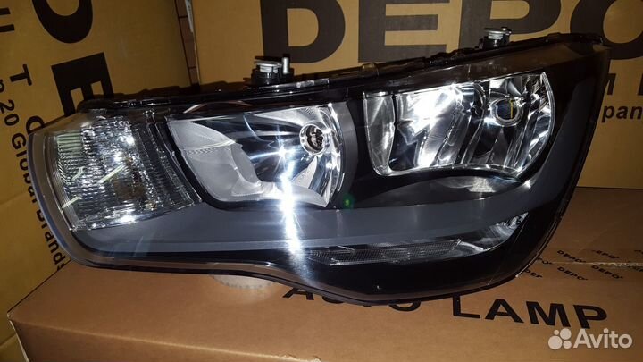 Audi a1 Фара левая с регулировочным мотором (Depo)