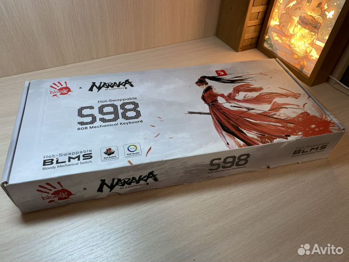 Игровая клавиатура bloody s98 naraka