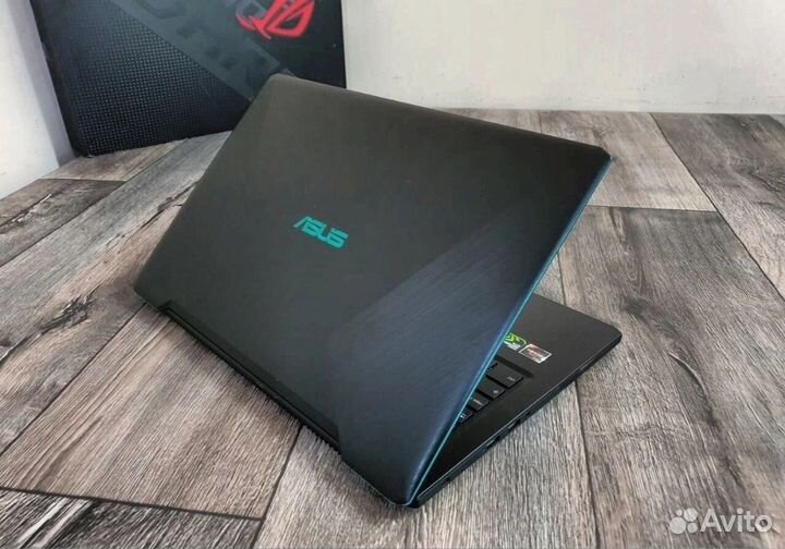 Asus F570ZD