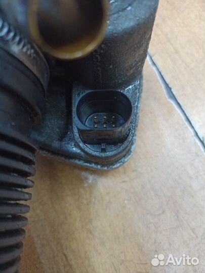 Дроссельная заслонка Opel Zafira B Z16XE1 2007