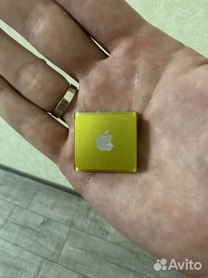 Плеер iPod shuffle 2GB