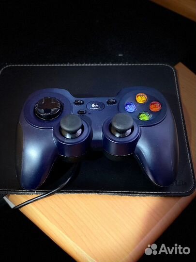 Геймпад (джостик)