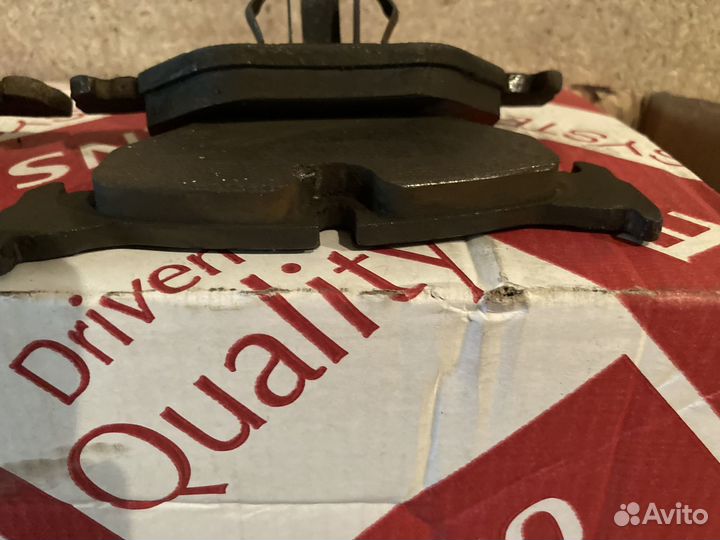 Тормозные колодки BMW X1