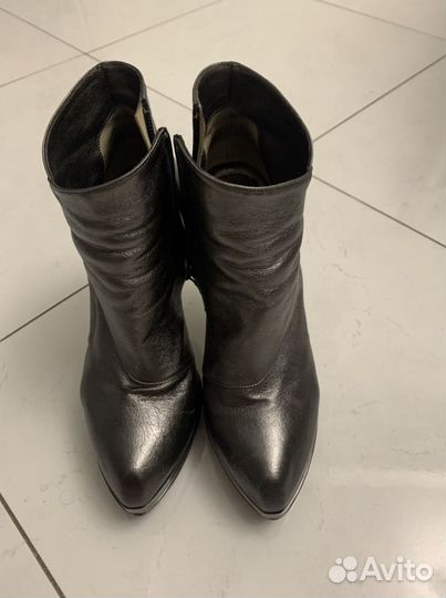 Nando Muzi ботильоны