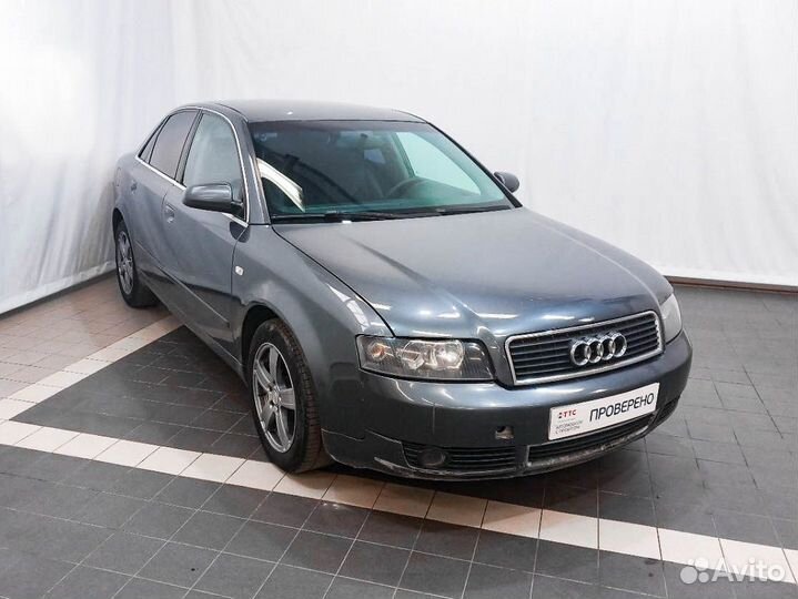 Audi A4, 2002