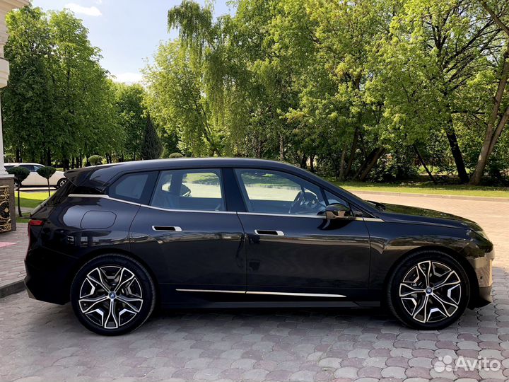 BMW iX AT, 2022, 6 000 км