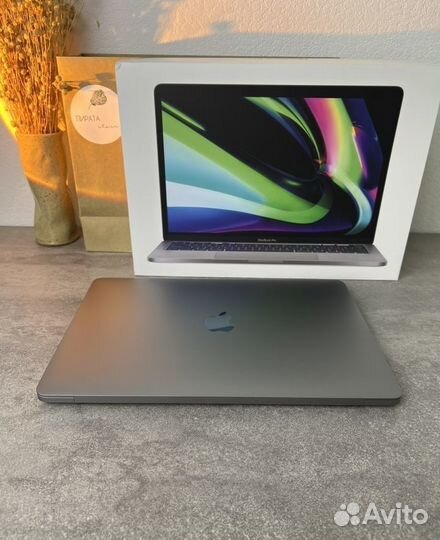 Macbook pro 13 m1 8gb 256gb