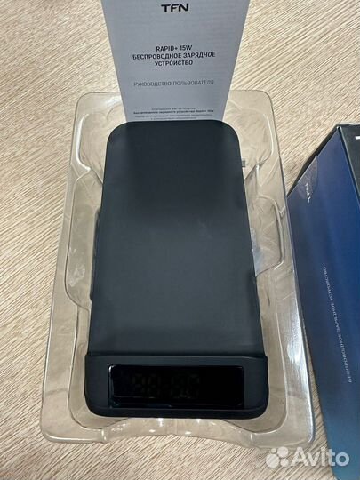 Беспроводное зарядное устройство TFN Rapid 15W