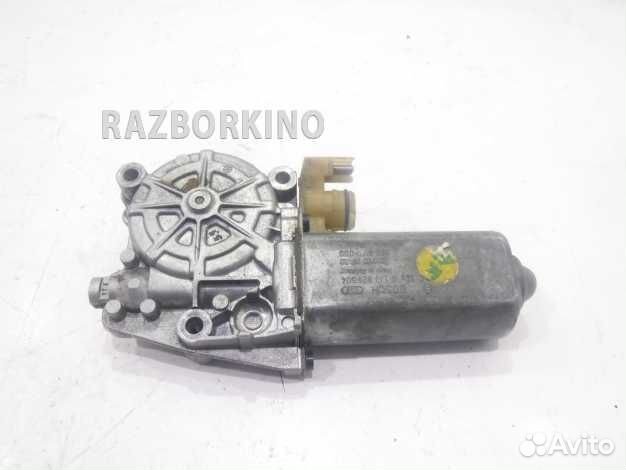 Моторчик переднего левого стеклоподъемника