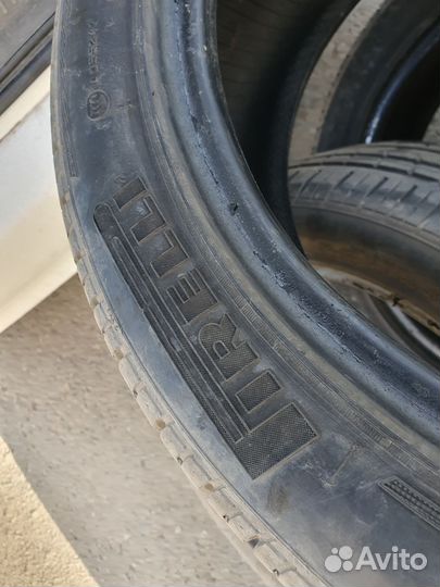 Pirelli P Zero Rosso 225/45 R17