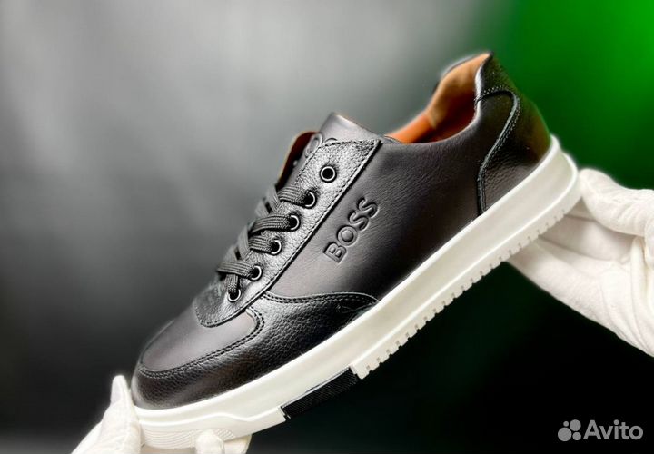 Кроссовки Boss универсальные