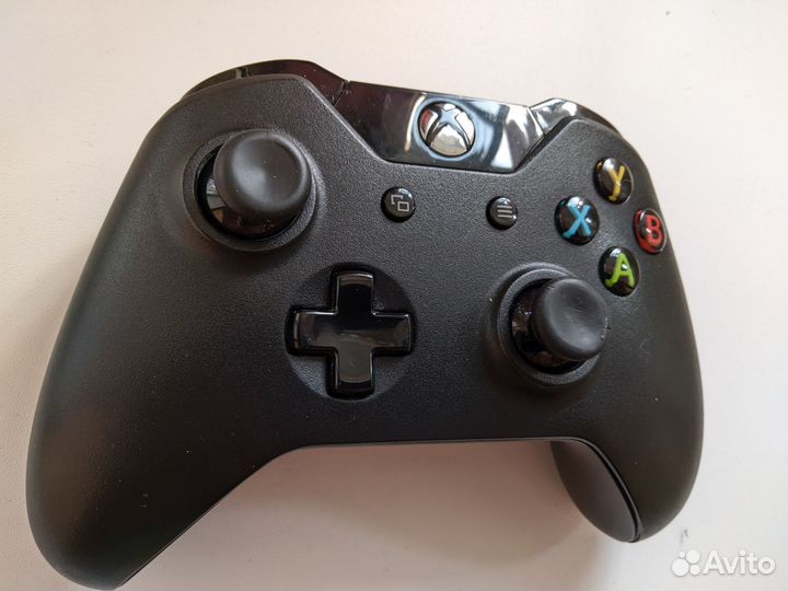 Геймпад беспроводной Xbox One
