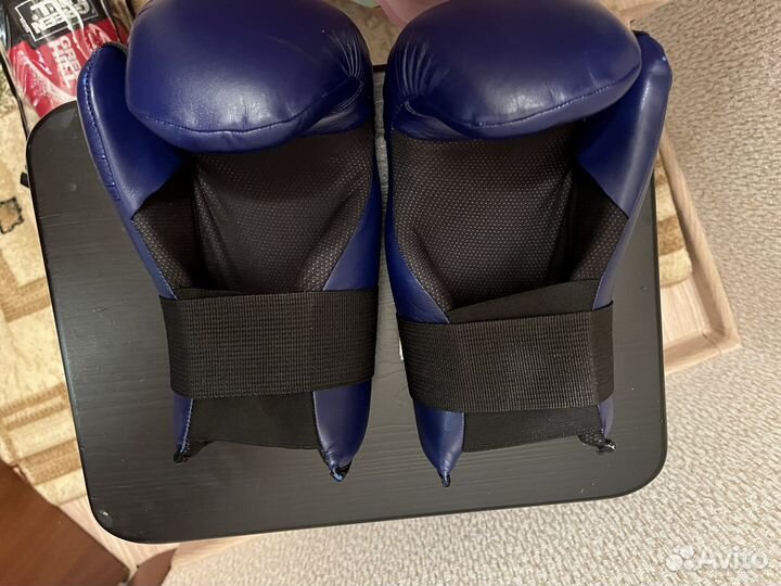 Продам перчатки Green Hill