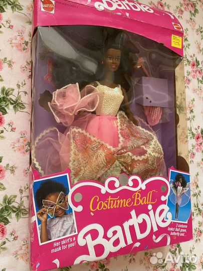 Costume Ball Barbie 1990