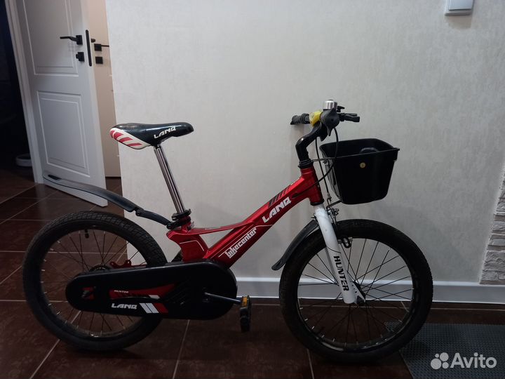 Велосипед облегчённый с корзиной и доп.колёсами