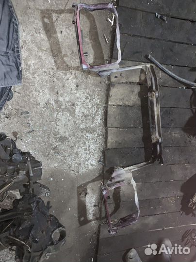 Телевизор mercedes C Class W202