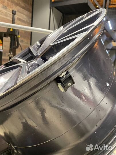 Диски BMW X7 G07 r22 оригинальные